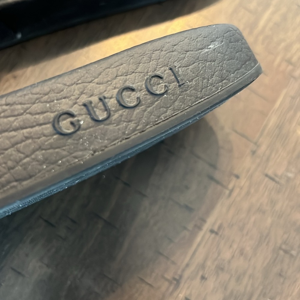 Gucci Slides Size 10 - image 3